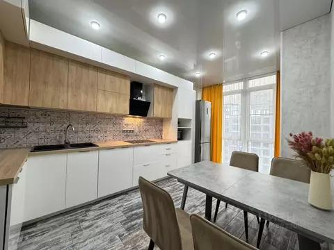 2-к кв. Кабардино-Балкария, Нальчик ул. Тлостанова (72.0 м)