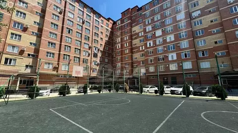 3-комнатная квартира: Каспийск, улица Камиля Гасанова, 2 (125.8 м)