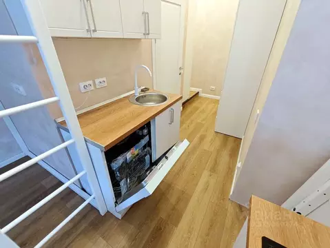 Студия Московская область, Химки ул. Генерала Дьяконова, 1 (22.0 м)