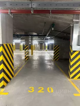 Гараж в Санкт-Петербург Кубинская ул., 76к7с2 (13 м)