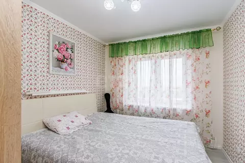 2-к кв. Тюменская область, Тюмень Интернациональная ул., 199к1 (44.0 ...