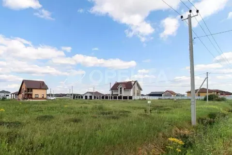 Участок в Тюменская область, Тюменский район, д. Большие Акияры  (8.4 ...