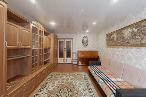 3-к кв. Татарстан, Казань ул. Латышских Стрелков, 1/38 (61.8 м)