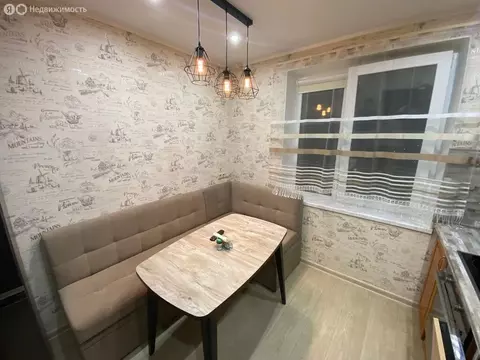 2-комнатная квартира: Мурманск, Кольский проспект, 139 (53.5 м)