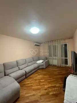 3-к кв. Волгоградская область, Волгоград ул. Хользунова, 18/1 (88.9 м)