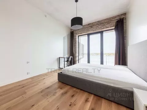 1-к кв. Санкт-Петербург наб. Макарова, 60 (60.4 м)