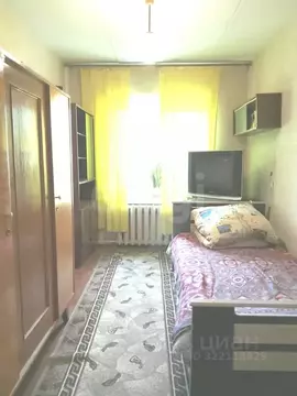 3-к кв. Калужская область, Киров Пролетарская ул., 33 (58.4 м)