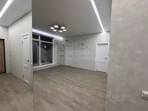 2-к кв. Тюменская область, Тюмень ул. Стройотрядовская, 10 (53.0 м)