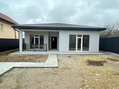 Дом в Севастополь Балаклавский муниципальный округ, Автомобилист ...