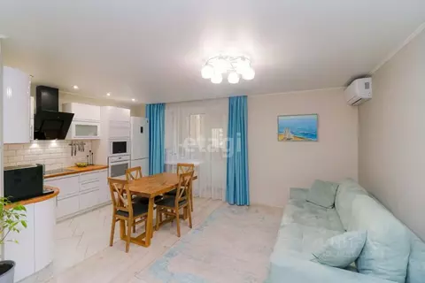 2-к кв. Тюменская область, Тюмень ул. Восстания, 19к3 (62.4 м)