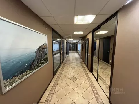 Офис в Санкт-Петербург ул. Оптиков, 4 (446 м)