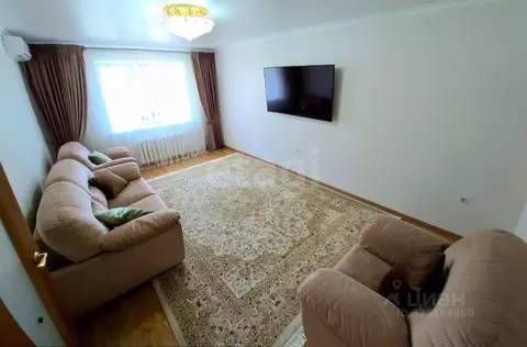 2-к кв. Краснодарский край, Ейск Красная ул. (67.8 м)