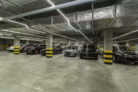 Гараж в Тюменская область, Тюмень ул. Мельникайте, 32к1 (13 м)