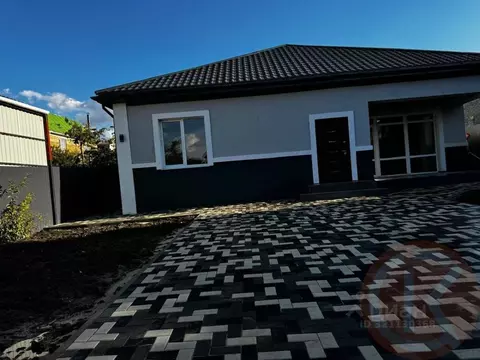 Дом в Крым, Симферопольский район, Трудовское с/пос, пос. Айкаван, ...