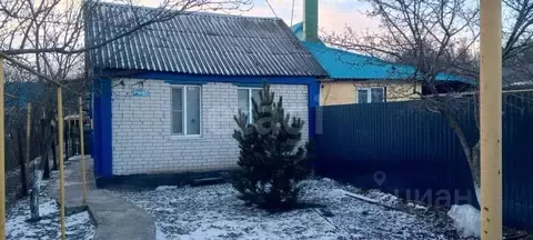 Дом в Воронежская область, Верхнехавский район, Углянское с/пос, пос. ...