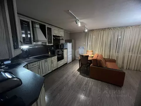 3-к кв. Коми, Сыктывкар Октябрьский просп., 377 (81.5 м)