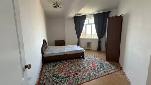 2-к кв. Дагестан, Махачкала ул. Гайдара Гаджиева, 1Б (100.0 м)