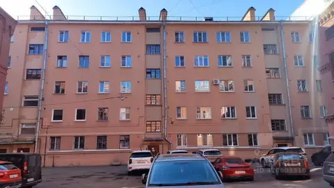 Комната Санкт-Петербург 17-я Васильевского острова линия, 18к2 (17.1 ...