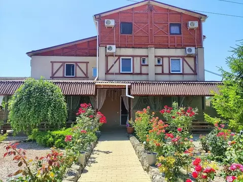 Дом в Крым, Сакский район, Штормовское с/пос, с. Поповка ул. Донецкая, ...