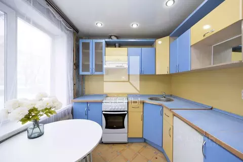 2-к кв. Амурская область, Благовещенск 2-й мкр, ул. Кантемирова, 1 ...