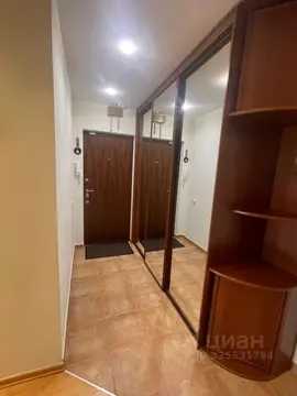 2-к кв. Москва Черноморский бул., 10К1 (64.0 м)