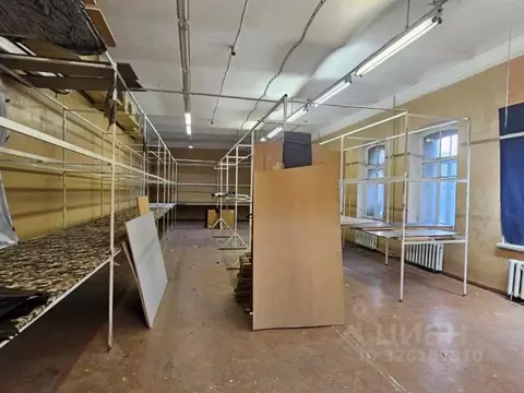 Склад в Санкт-Петербург Дегтярная ул., 5-7 (166 м)