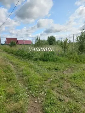 Участок в Псковская область, Псковский район, Логозовская волость, д. ...