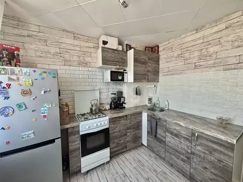 2-к кв. Псковская область, Остров Коммунистическая ул., 3 (47.5 м)