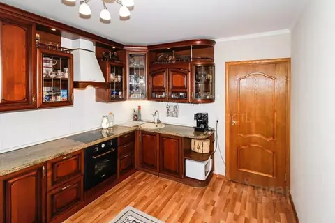 3-к кв. Тюменская область, Тюмень Уральская ул., 51 (85.5 м)