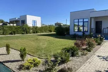 Дом в Крым, Ленинский район, Калиновское с/пос, СВТ-3 Акташ тер. ул. ...