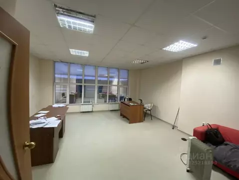 Помещение свободного назначения в Ставропольский край, Ставрополь № 28 ...