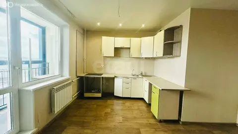 2-комнатная квартира: Челябинск, 2-я Эльтонская улица, 18 (65 м)