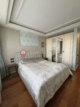 Продается 3-комнатная квартира