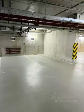 Гараж в Санкт-Петербург просп. Обуховской обороны, 70к4 (14 м)