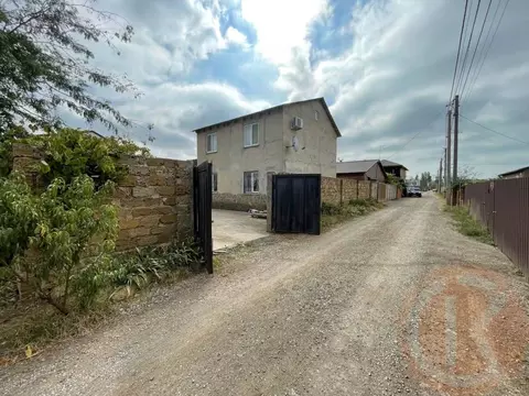 Дом в Крым, Сакский район, Новофедоровка пгт ул. Строителей, 25 (127 ...