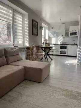 2-к кв. Крым, Симферополь ул. Молодых Подпольщиков (40.0 м)