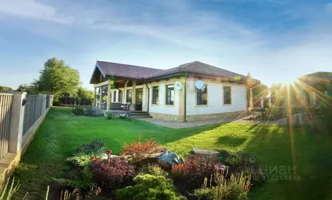 Дом в Астраханская область, Харабалинский район, с. Заволжское ...