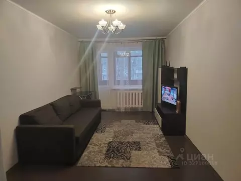 2-к кв. Ленинградская область, Гатчина ул. Володарского, 34 (44.0 м)