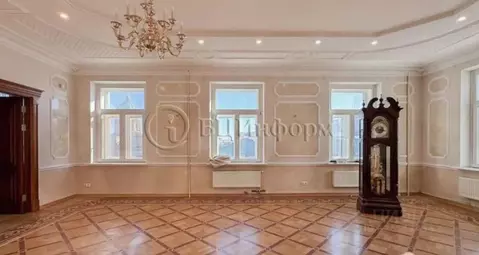 Офис в Санкт-Петербург Невский просп., 22-24 (446 м)