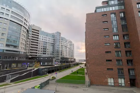 2-к кв. Санкт-Петербург ш. Революции, 3к2 (83.6 м)