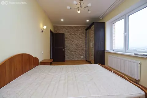 2-комнатная квартира: Чехов, Лопасненская улица, 7 (66.3 м)