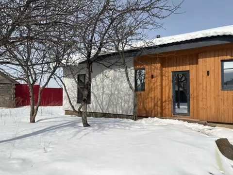 Дом в Башкортостан, Уфимский район, Таптыковский сельсовет, д. ...