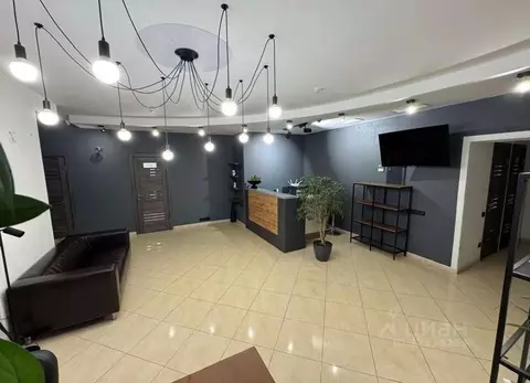 Помещение свободного назначения в Самарская область, Тольятти ул. ...