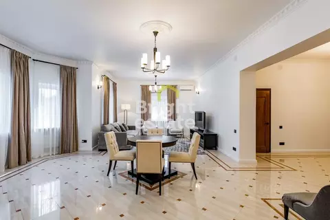 Дом в Московская область, Одинцово Сельскохозяйственный ДСК, туп. ...