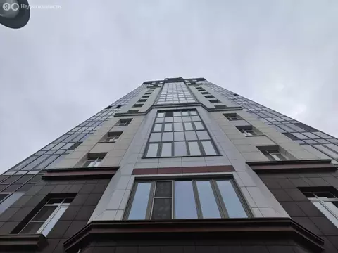 3-комнатная квартира: Екатеринбург, Красный переулок, 1А (100 м)