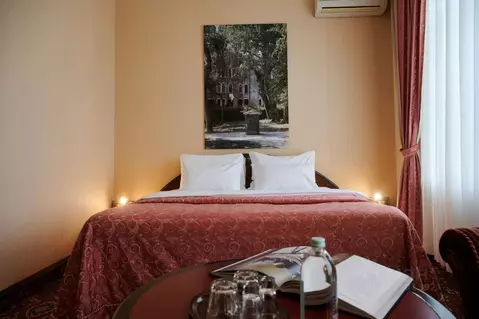 Комната Москва Спиридоньевский пер., 9С1 (18.0 м)