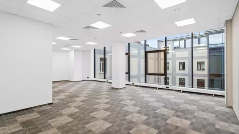 Офис в Санкт-Петербург 7-я Васильевского острова линия, 76 (67 м)