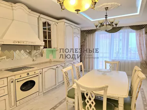 3-к кв. Астраханская область, Астрахань ул. Баумана, 9 (120.0 м)