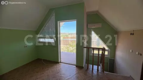 Дом в Заозёрное, Молодёжная улица, 6 (188.6 м)