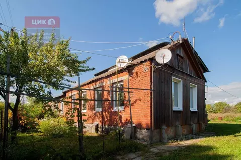 Дом в Рязанская область, Спасский муниципальный округ, с. Емельяновка ...
